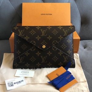 ⭐SOLD⭐ Brand New LV Kirigami Pouch (Large)